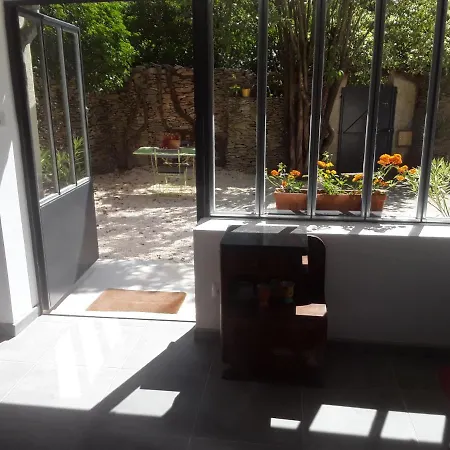 D'hotes Lovely Planette * Nimes