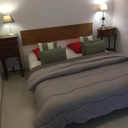 D'hotes Lovely Planette נים