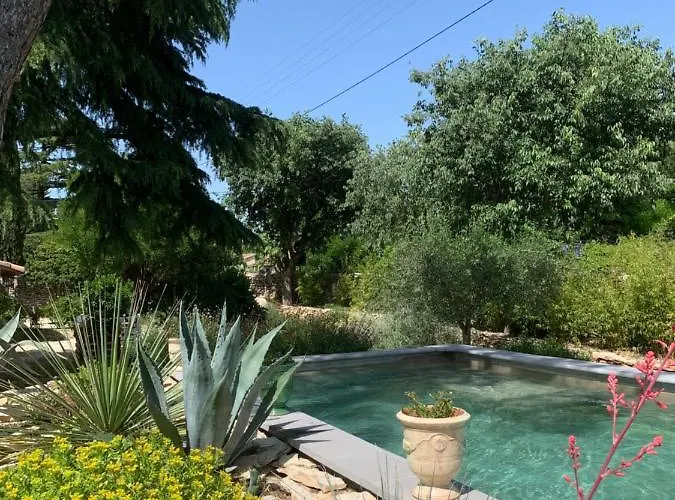 D'hotes Lovely Planette Bed & Breakfast